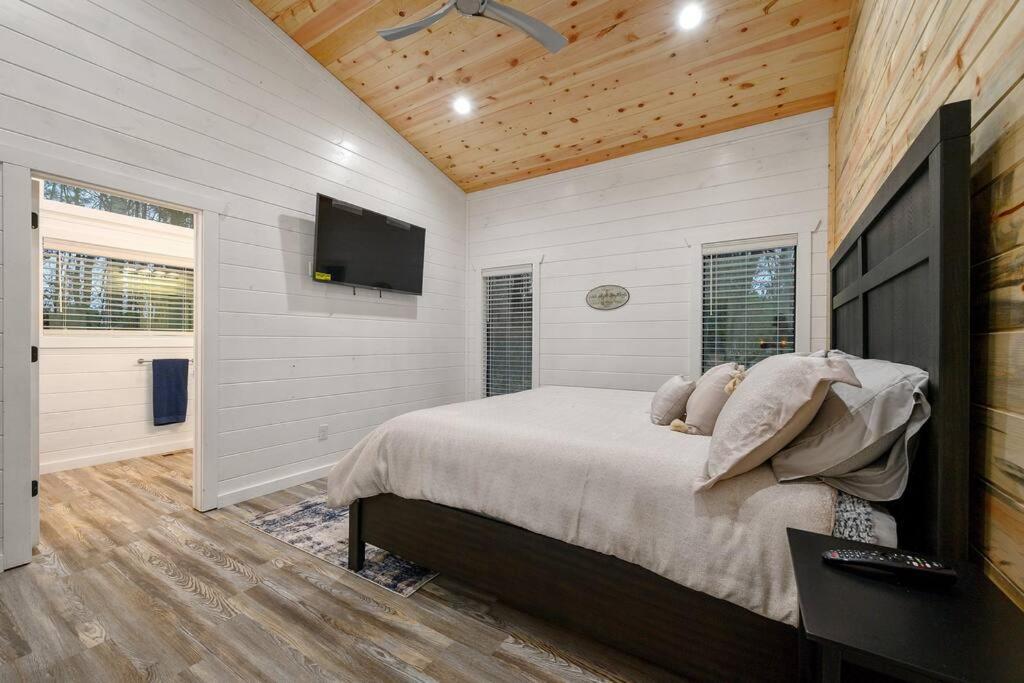 Diamond Cabin W/ Jet Shower & Secluded Back Deck! Broken Bow Ngoại thất bức ảnh